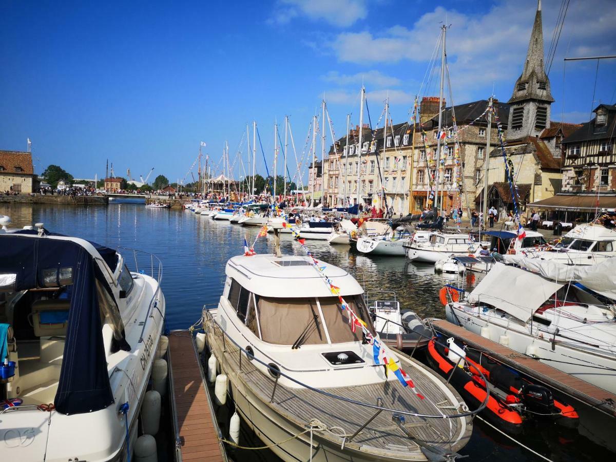 Un Parfum D'Embruns Hypercentre Honfleur, Fibre Leilighet Eksteriør bilde